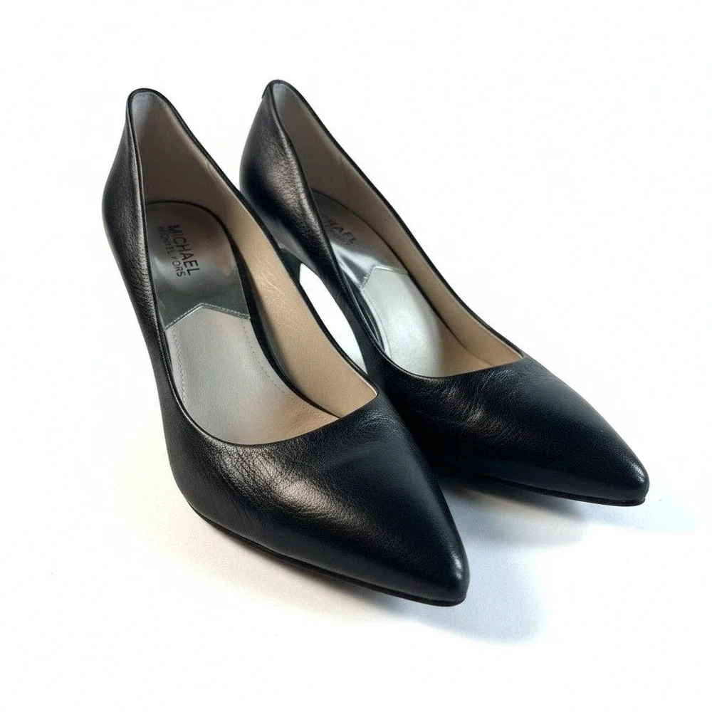 Michael Kors Black Leather Pointed Toe Pumps Silver Logo Heels AO13G Size 9M